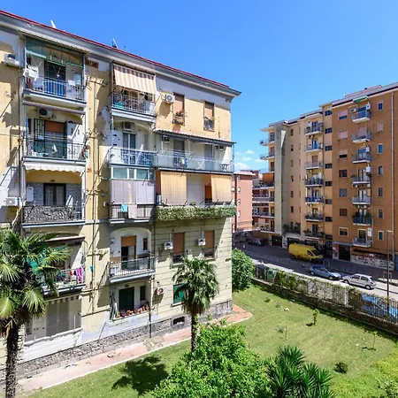 Domus Romeo Apartment